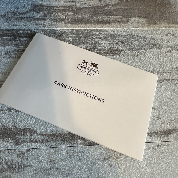 Coach Wallet‎ Wristlet Black Faux Paddle Leather 6" Zip Around - Picture 8 of 12